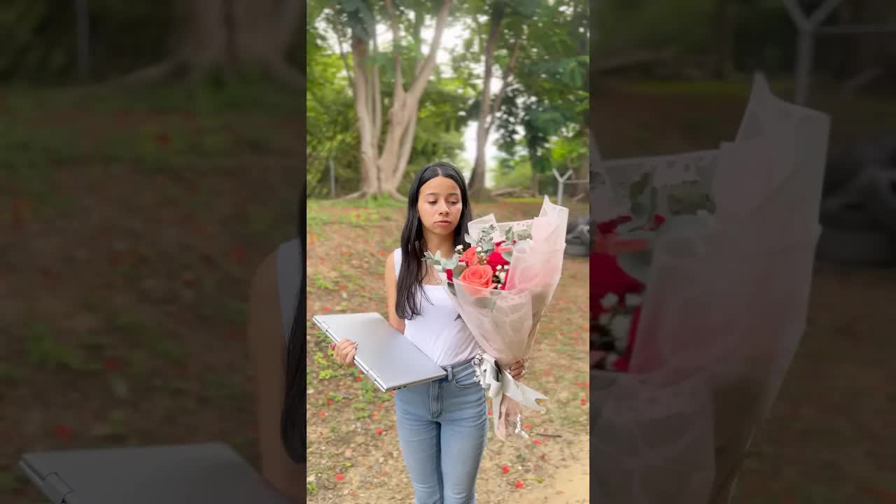 Regalos de San Valentín: Tablet vs Flores