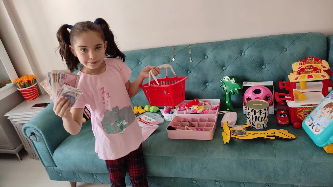 Evde Market Oyunu: Zengin Müşteri Geldi