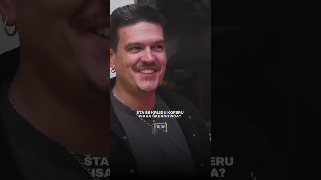 Šta Isak Šabanović nosi u koferu za more?