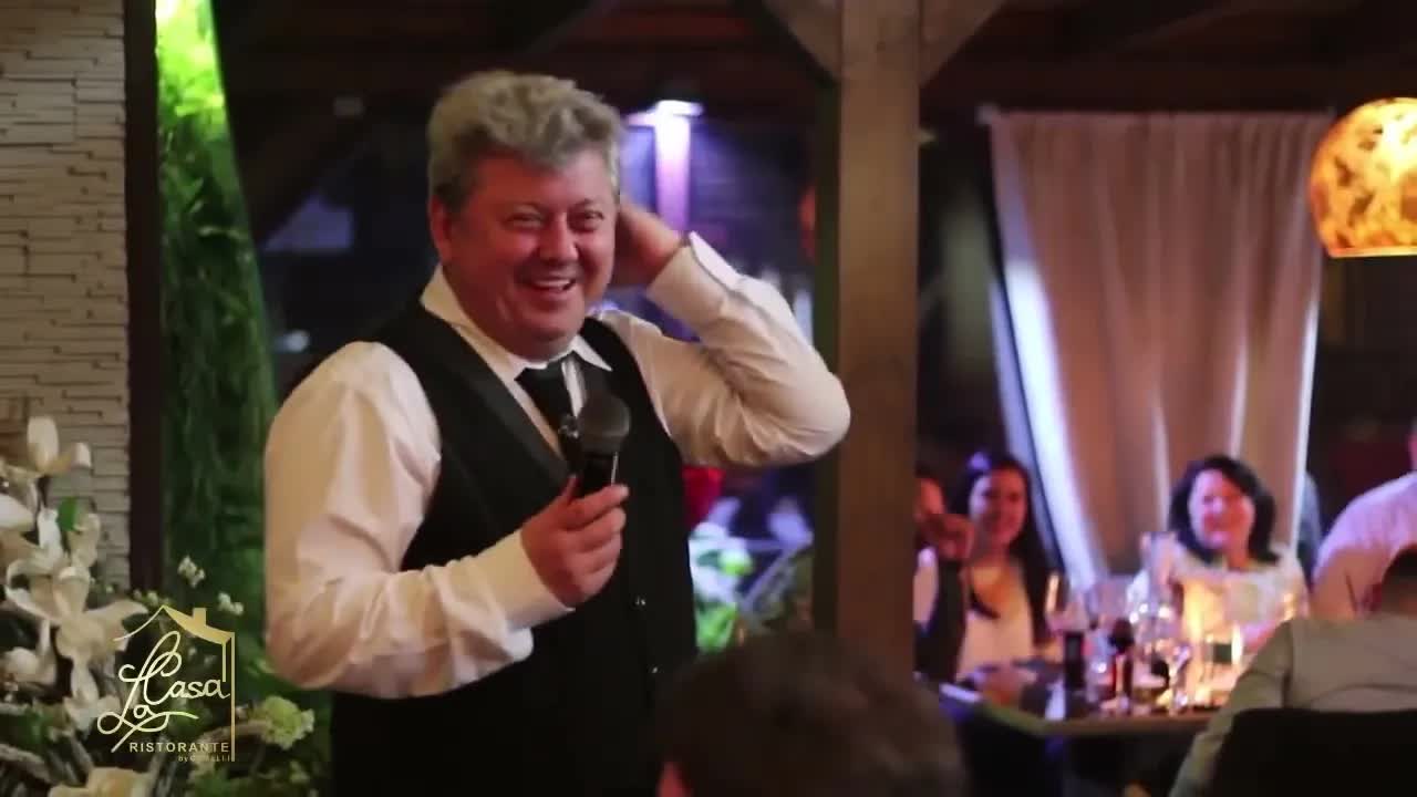 Bancuri și glume la petrecere cu Sorin Tănase
