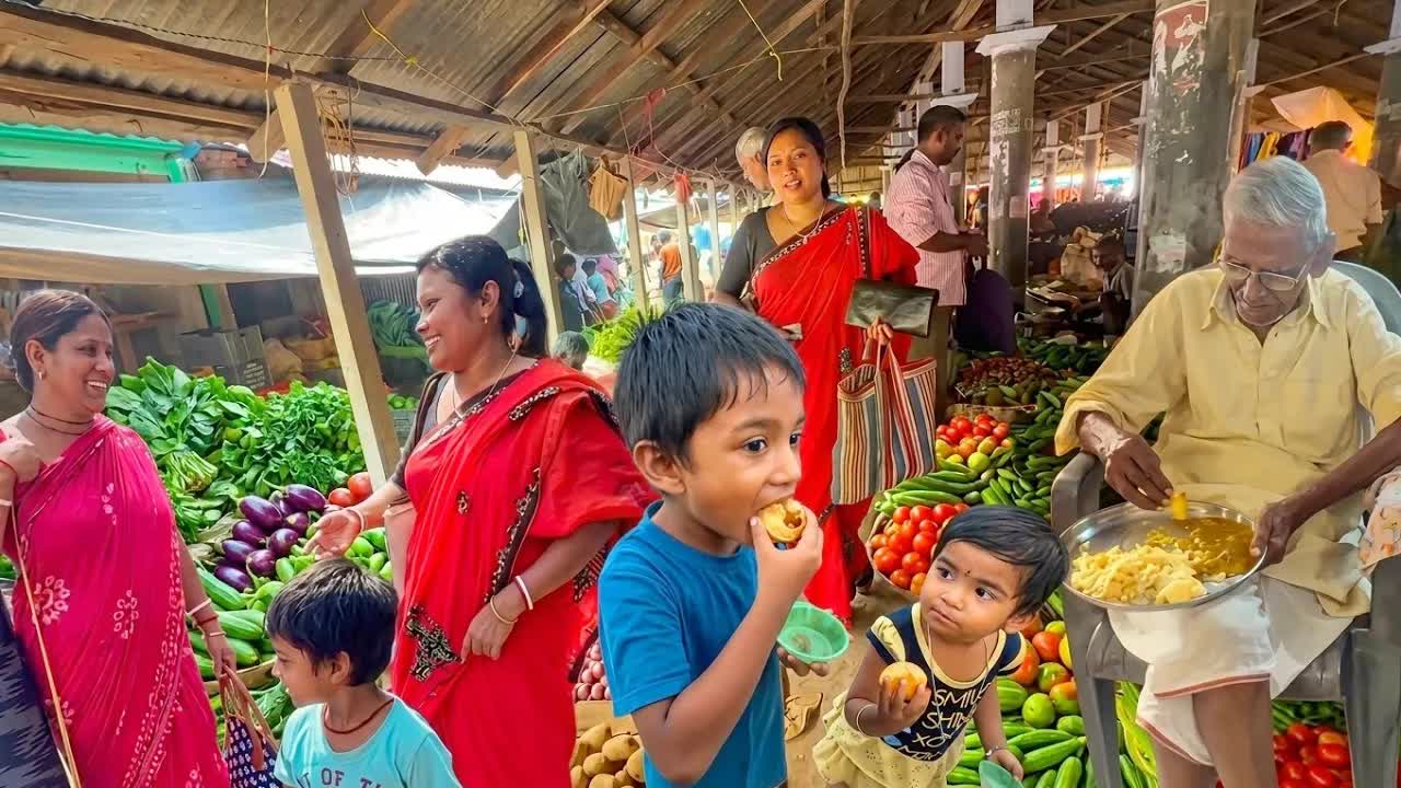 বাজার থেকে ফেরা ও পিঠা বানানোর দিন