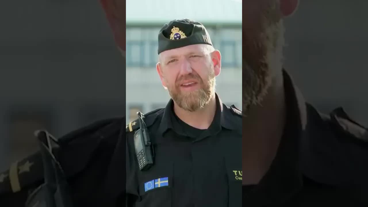 Tullen stoppar dansk jägare med vapen och alkohol