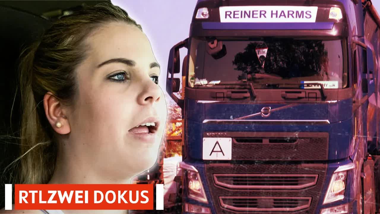 Eine junge Frau als Lkw-Fahrerin