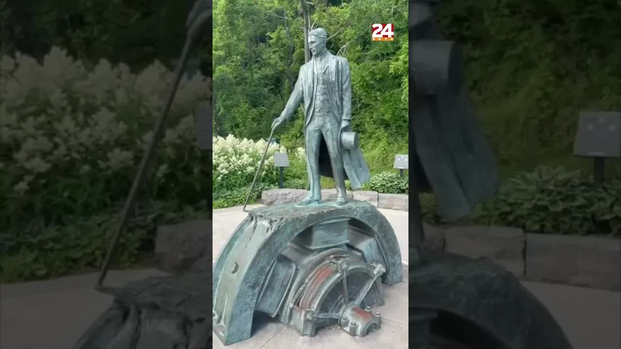 Niagarini slapovi i spomenik Nikoli Tesli
