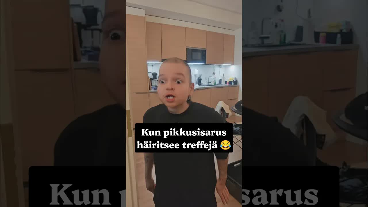 Pikkusisarus häiritsee treffejä