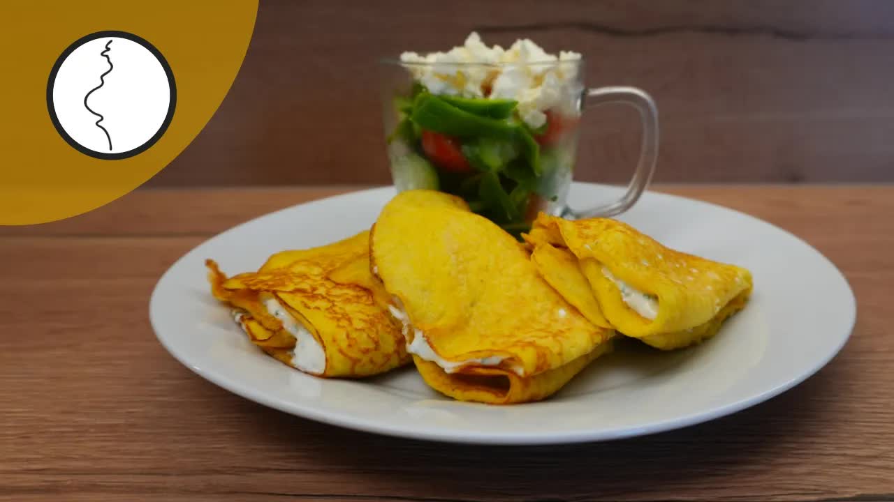 Slané cuketové palačinky s žervé omáčkou