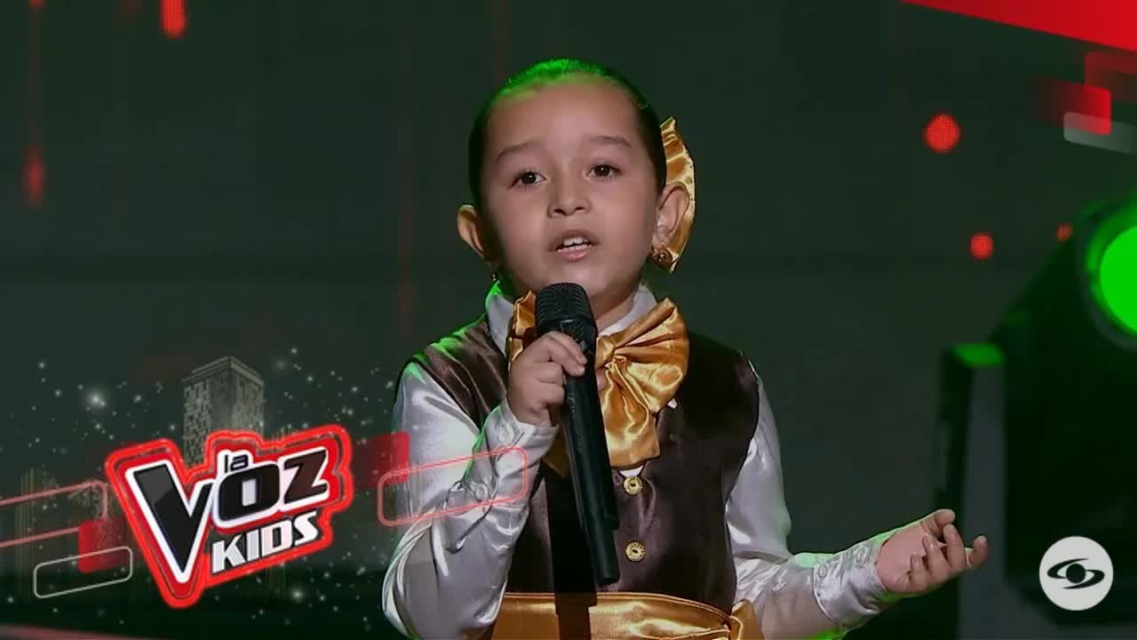 Maite canta 'Cucurrucucu paloma' en La Voz Kids