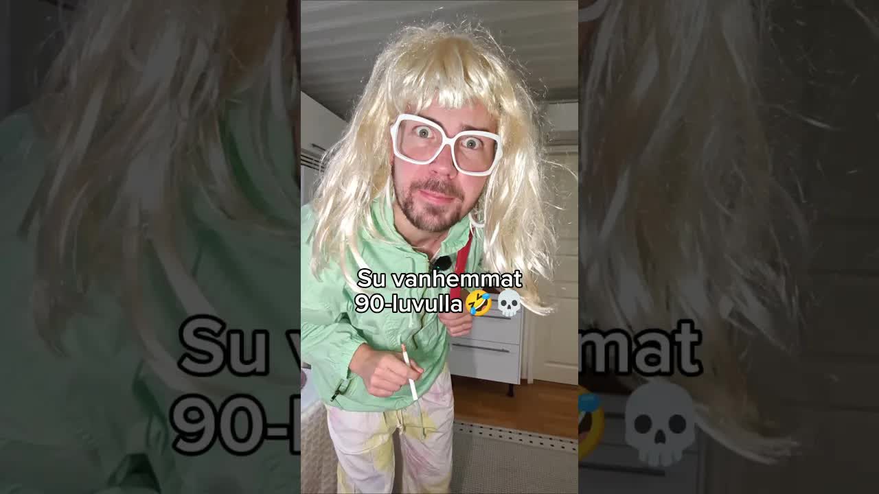 Kaverin suun pesu saippualla ja mopokäynti