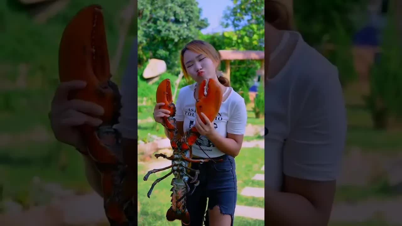 أفيا وإكراء مع الجمبري الضخم