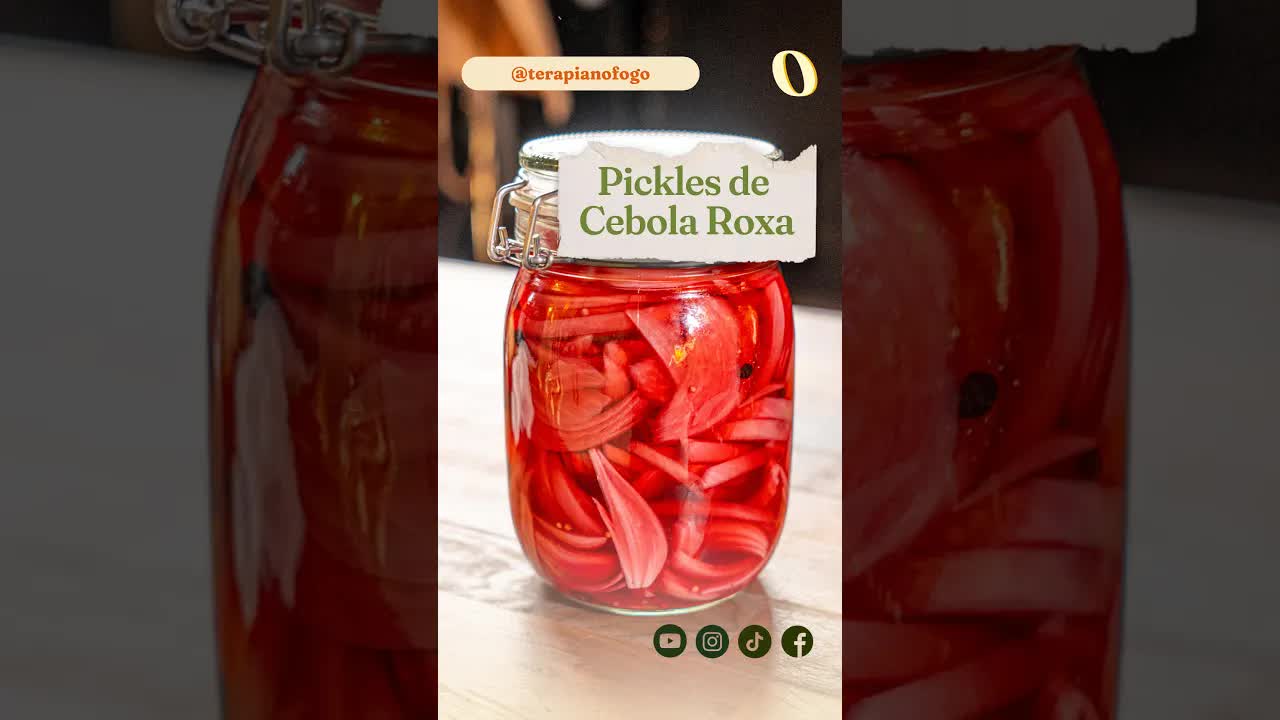 Como fazer pickles de cebola roxa em casa