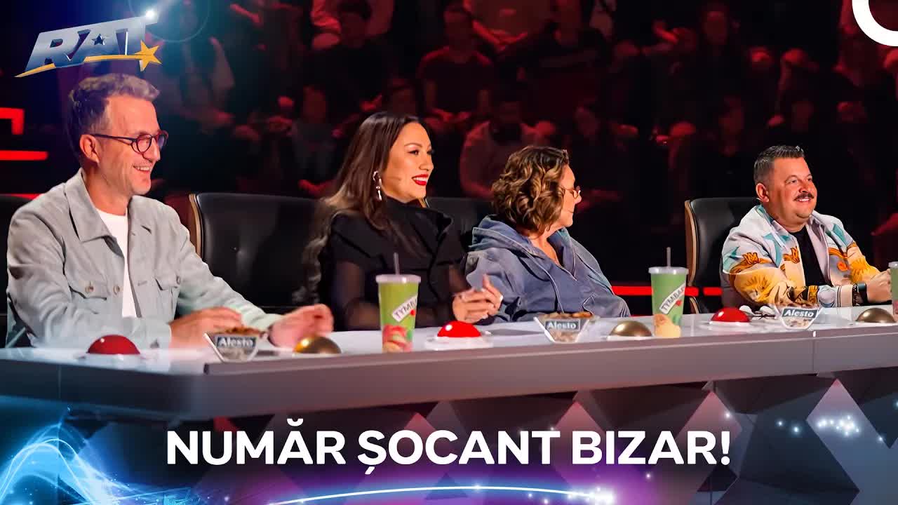 Un moment de vulnerabilitate pe scenă
