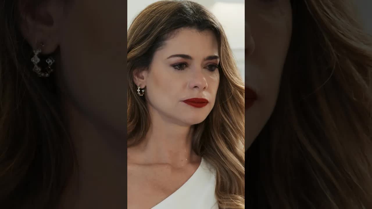 Gabriel pede o divórcio no hospital