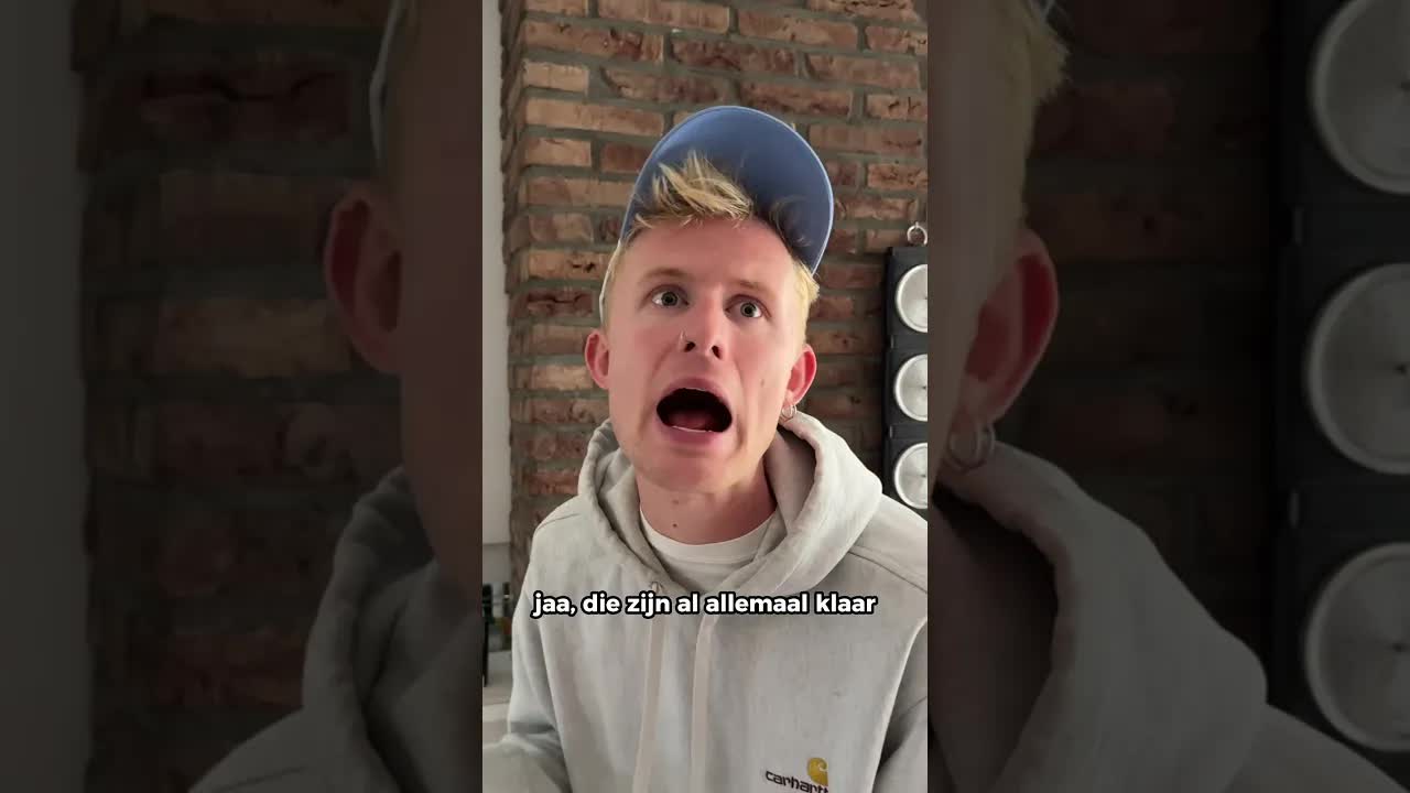 Kenji, moet gij beginnen met studeren?
