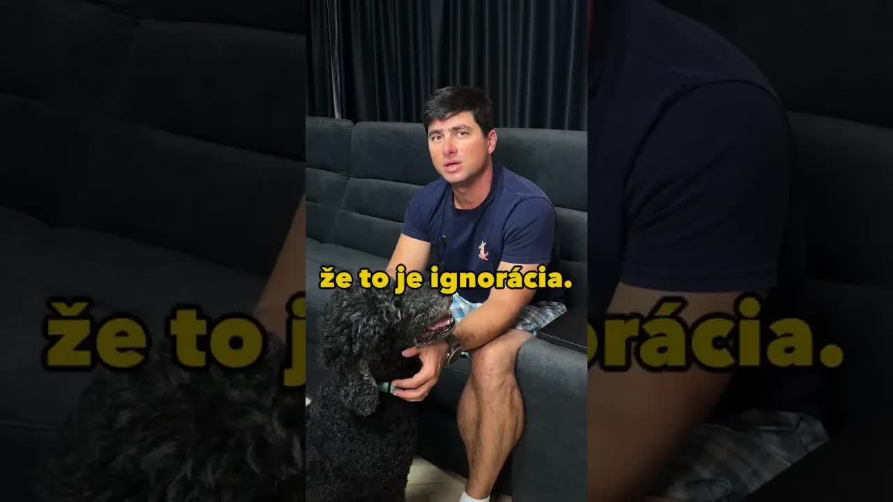 Prečo sa pes otočí chrbtom? Dôvera alebo ignorácia?
