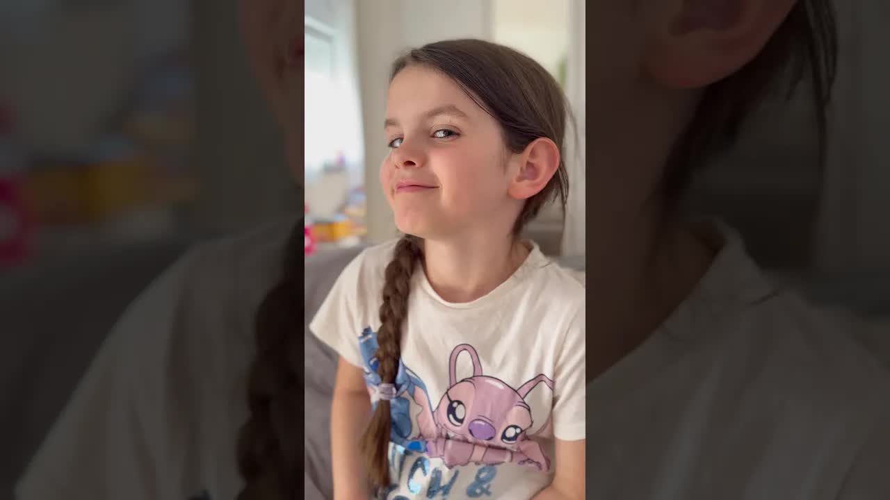 Emilia möchte wie ihre Schwester Mia sein