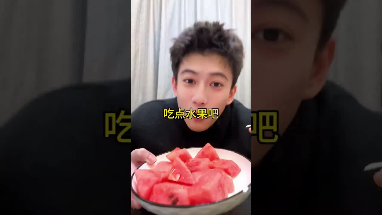 男朋友打游戏太菜又玻璃心