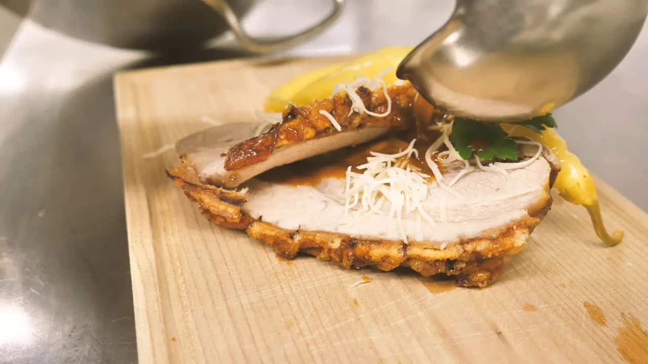 Perfekter Schweinsbraten mit Alexander Fankhauser