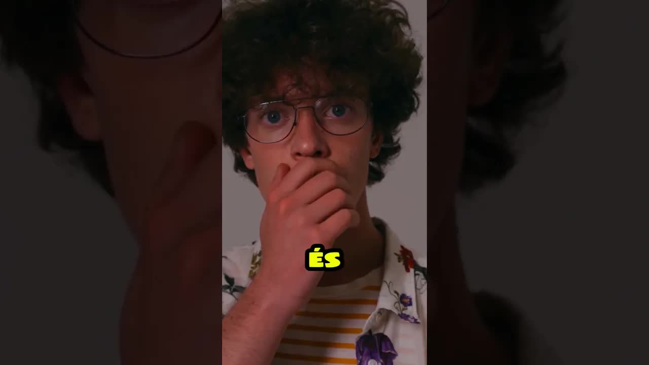 A srác, akinek a keze mint Pókember tapad