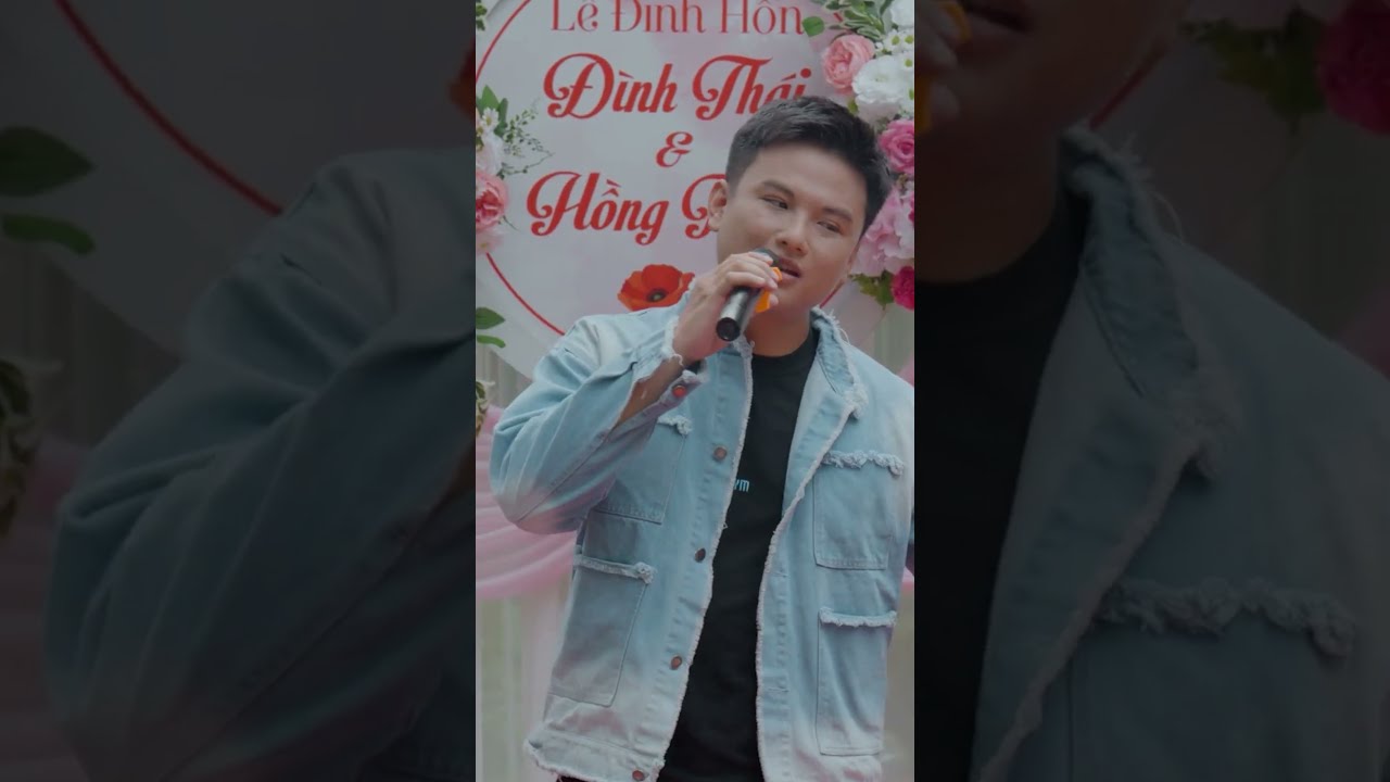 Lời tỏ tình hài hước của chàng trai