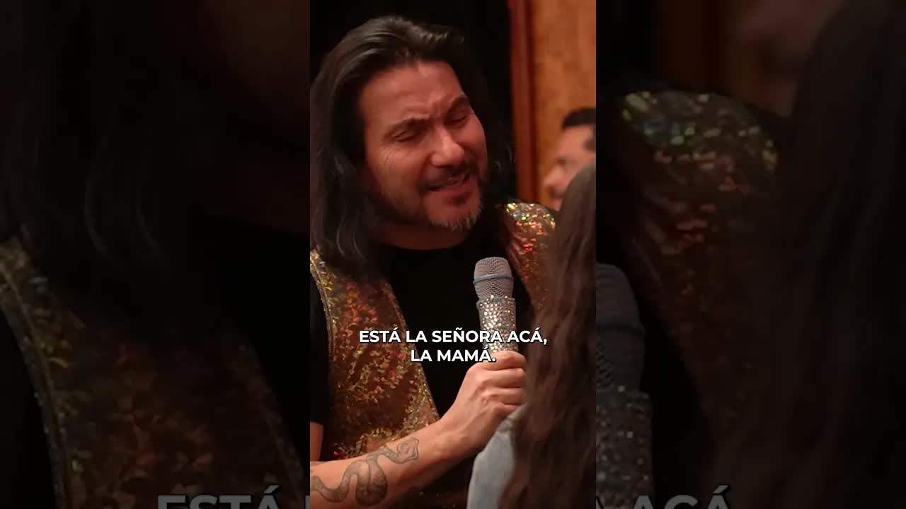 mamá me confunde con el perro de la casa