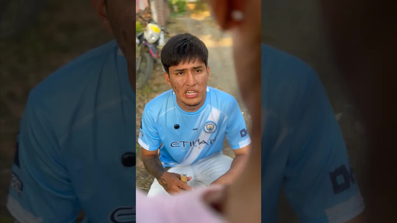 Niña insultada por comer basura revela la verdad