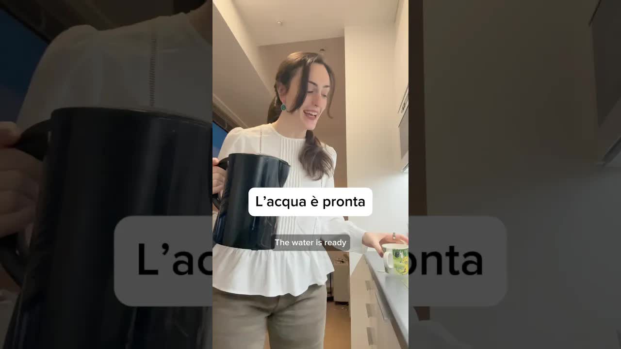 Making Tea While Learning Italian