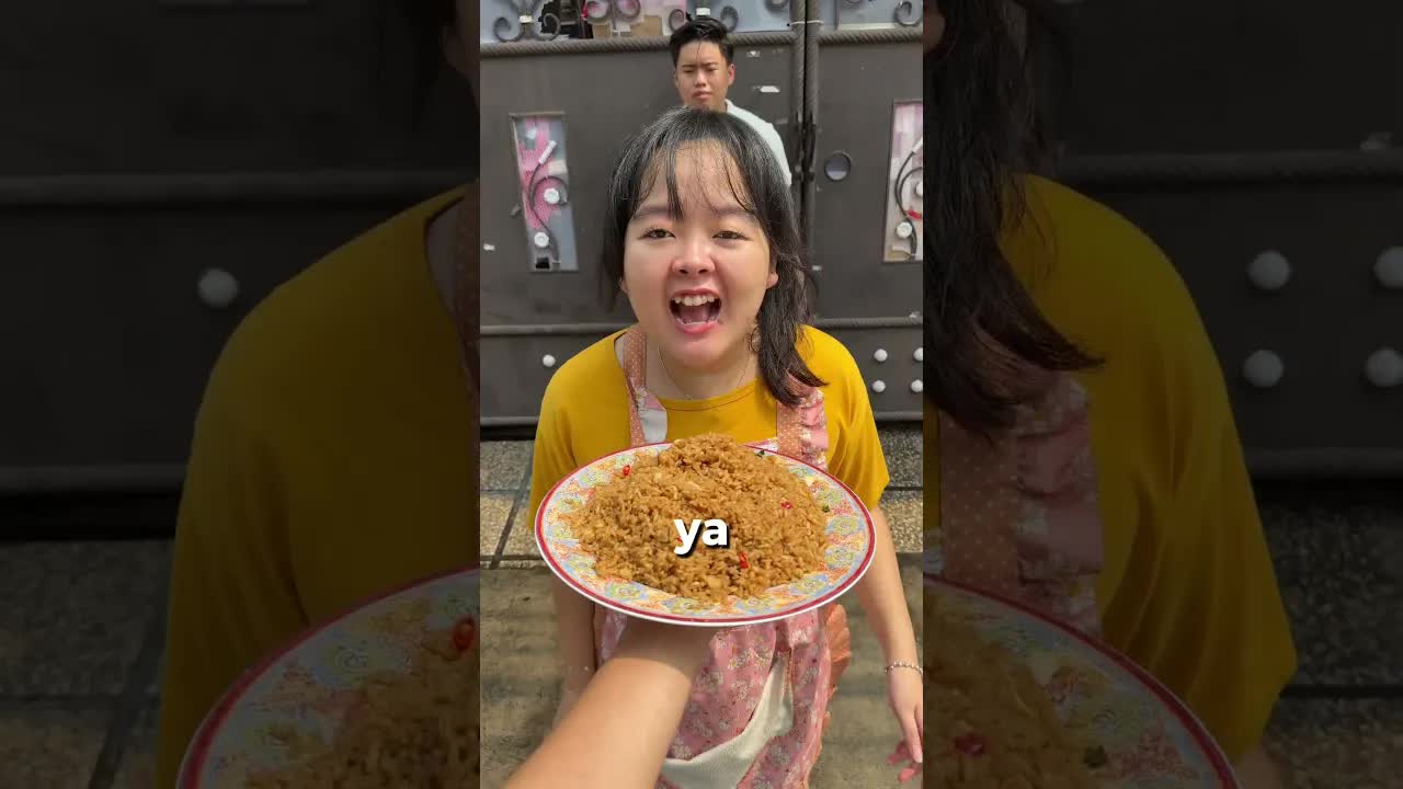 Minta Nasi Goreng Satu Suap