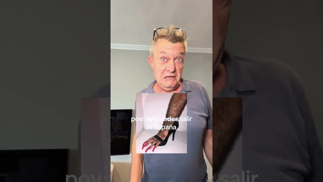 Papá no deja que salga de España