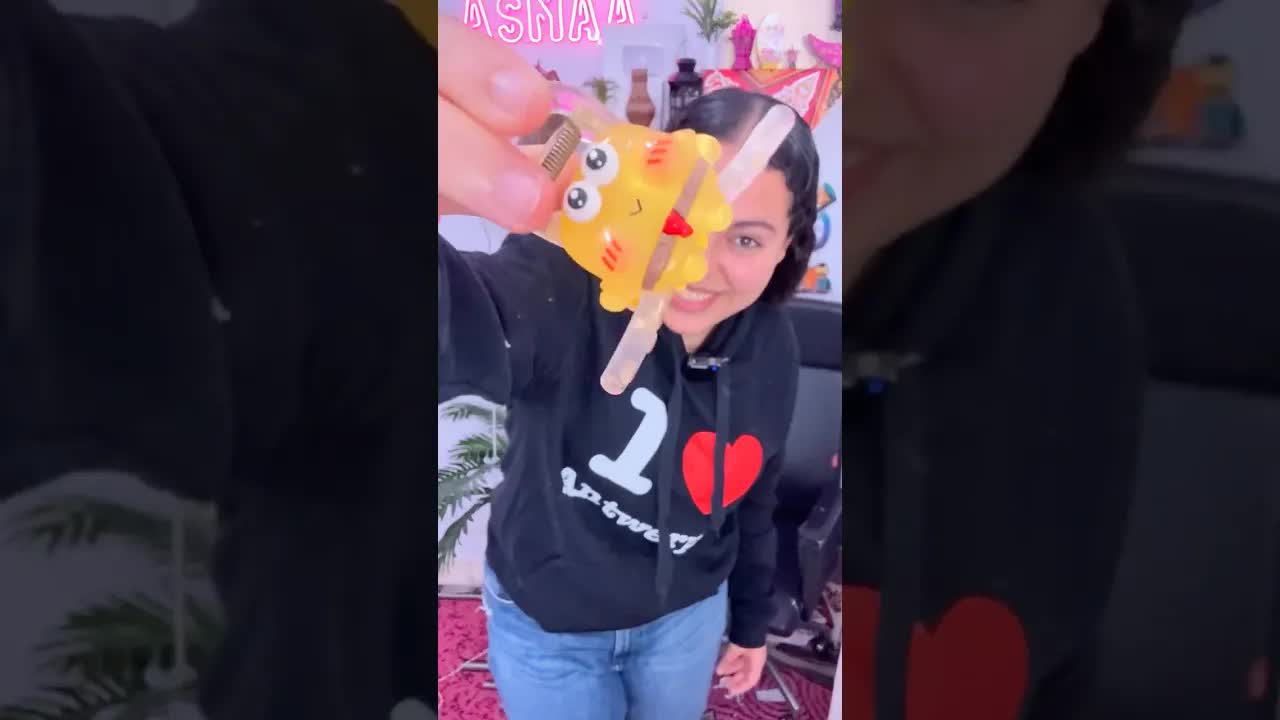أول مرة أفطر برة من رمضان