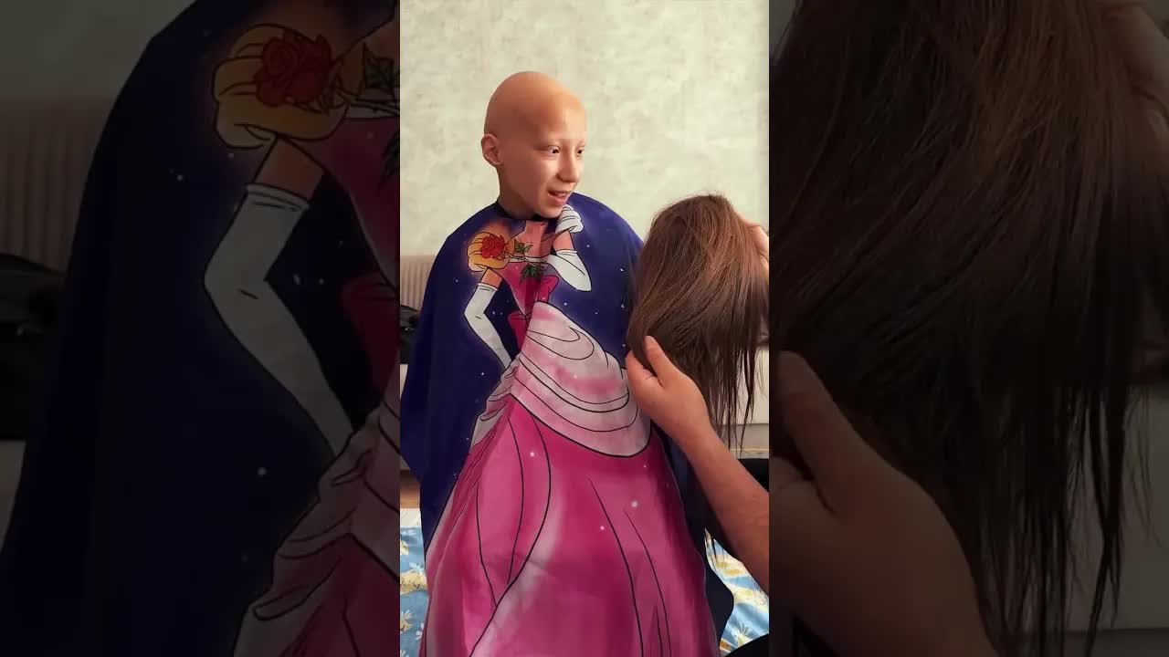 Kızımın Saçlarını Kesiyorum