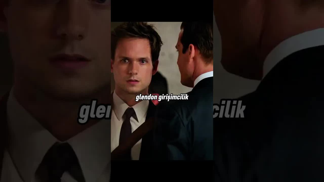 Mike Ross'un 300 Sayfalık Belgeyi Ezberlemesi
