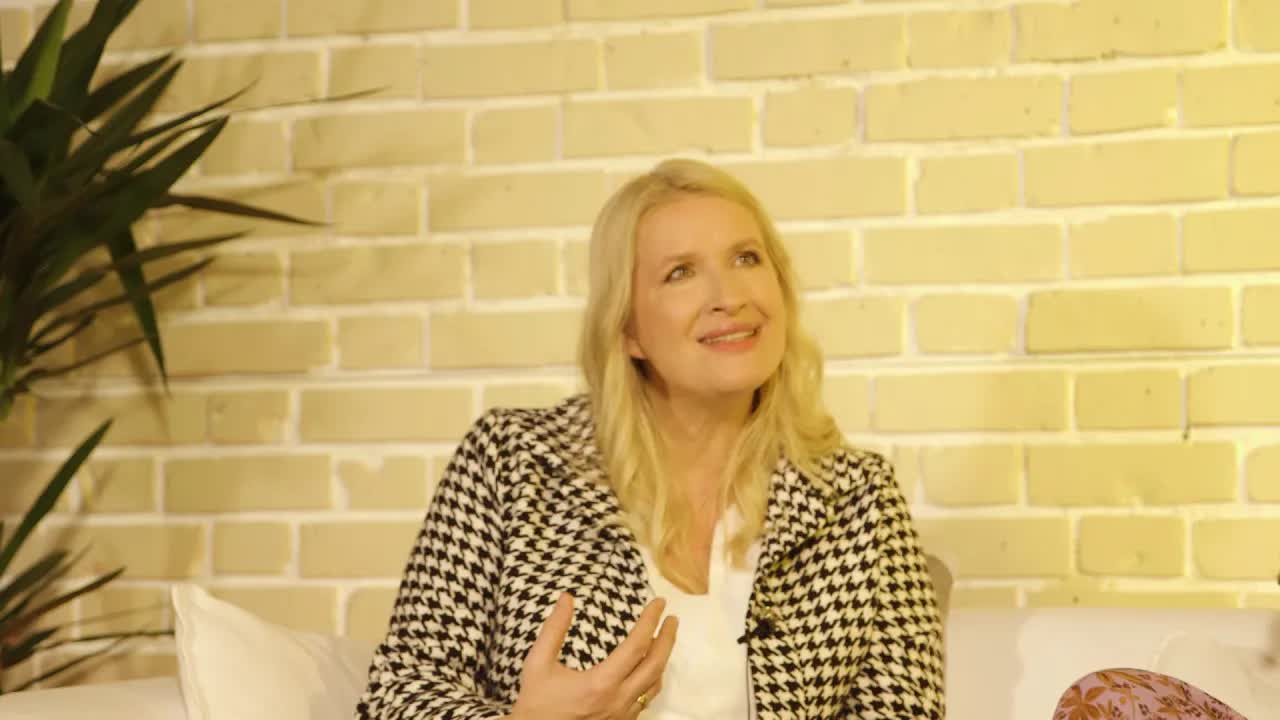 Fashiontalk mit Ö3-Lady Claudia Stöckl