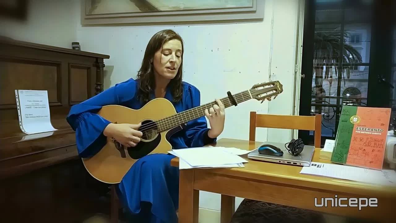 Kuras vi Amanda - Ana Ribeiro en Esperanto