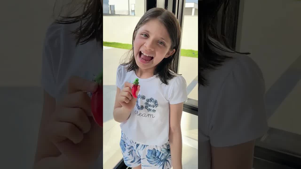 Mamãe, posso comer uma pimentinha?