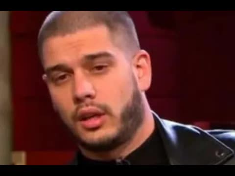 Dejan upada u izolaciju kod Dalile i Cara