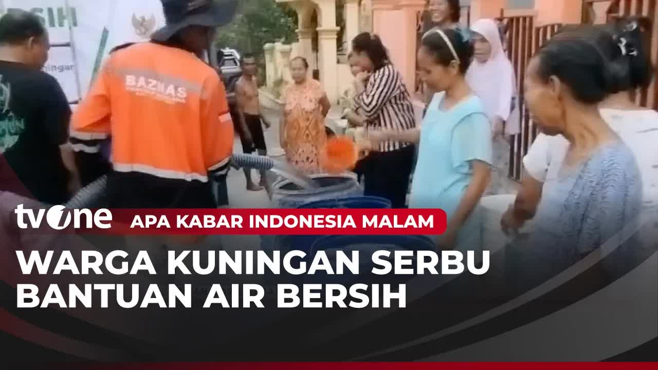 Warga Antre Air Bersih Saat Kemarau Ekstrem