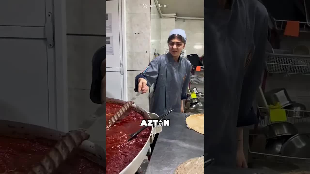 A séf megmenti a kebabot a levesből