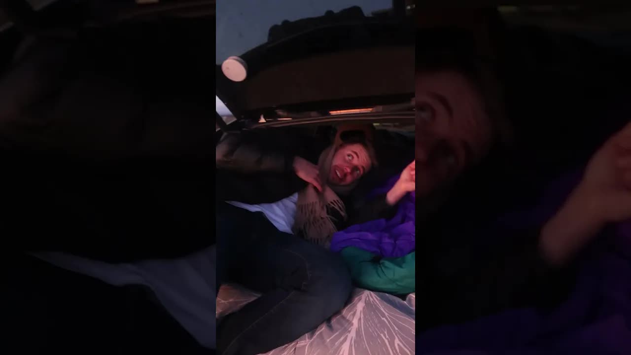 Egy férfi Lamborghini-ben él Európában