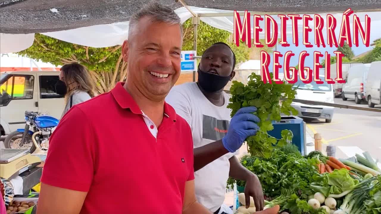 Mediterrán bundáskenyér avokádóval