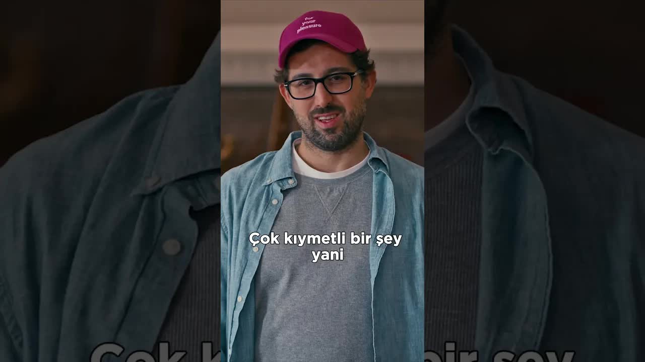 Doğu'nun Komedyenlik Hayali ve Eblehliği
