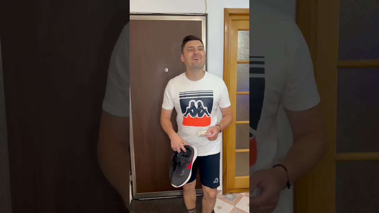 Soțul Săturat de Treburile Casnice