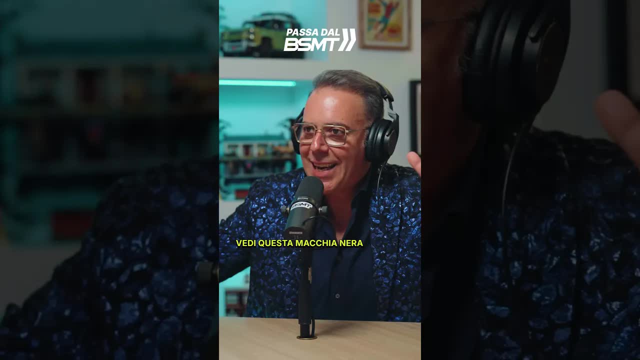 Un invito inaspettato sullo yacht dei super vip