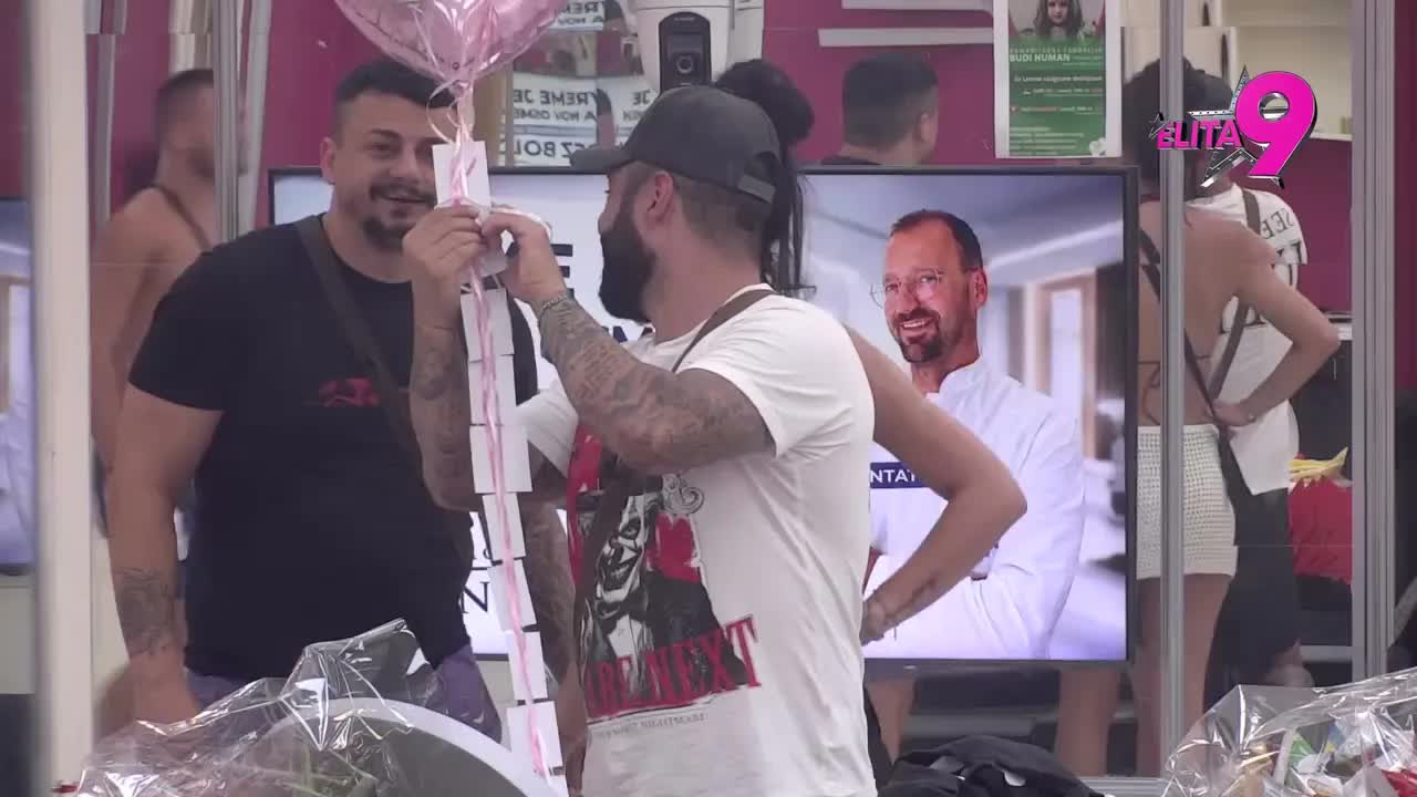 Luka i Anita zatrpani poklonima u Eliti