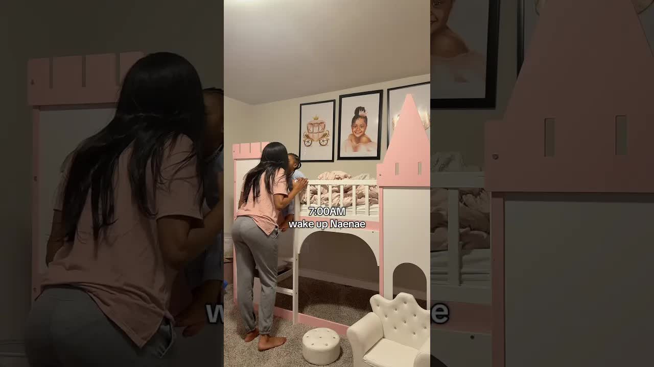 Realistic morning routine with two kids