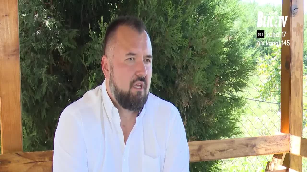 Milan Mačvan donira lešnike organizaciji Srbi za Srbe