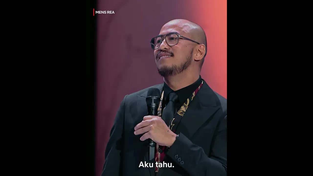 Pandji Pragiwaksono Stand Up Politik Netflix