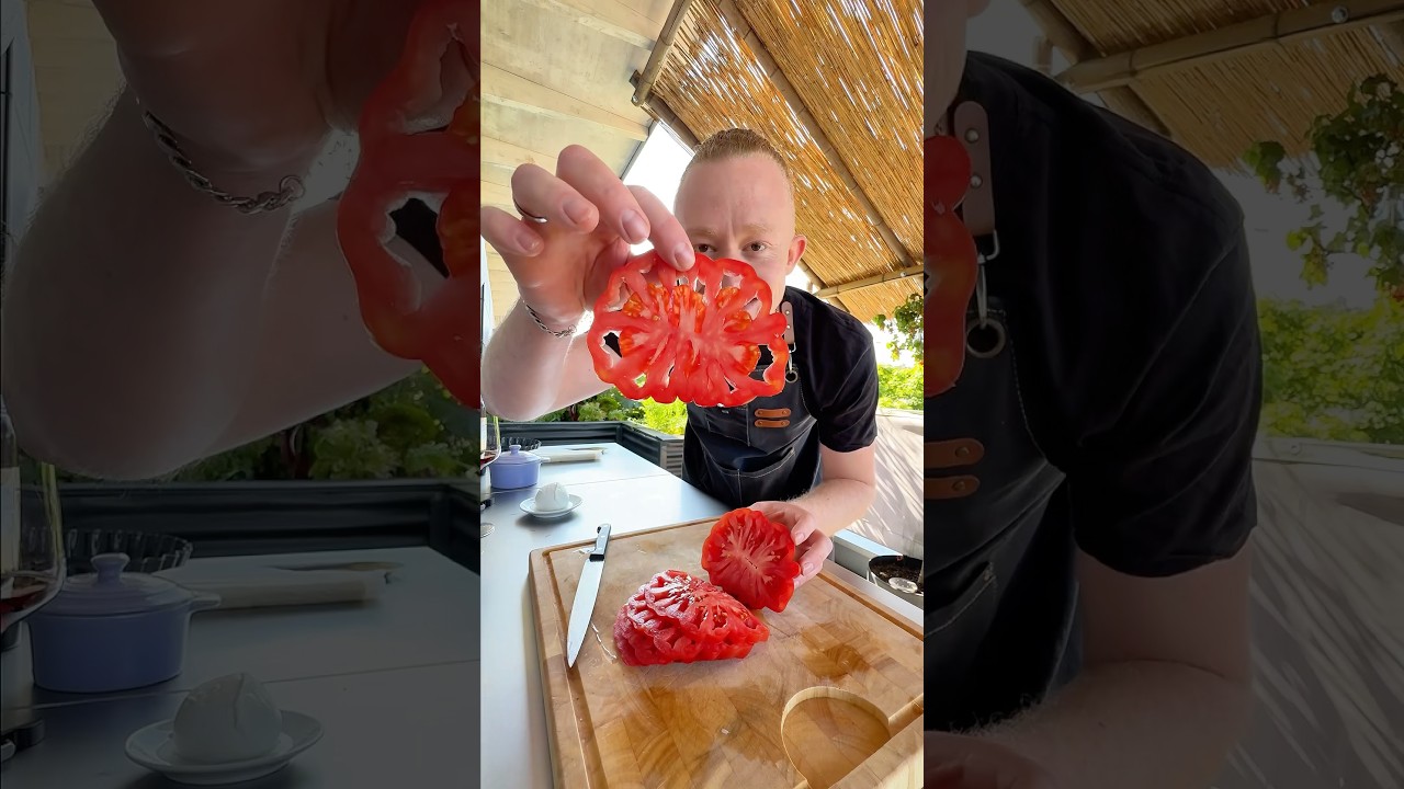Tomaten-Tarte Tatin mit Büffelmozzarella