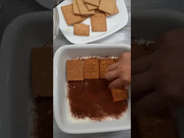 Dolce senza cottura con biscotti