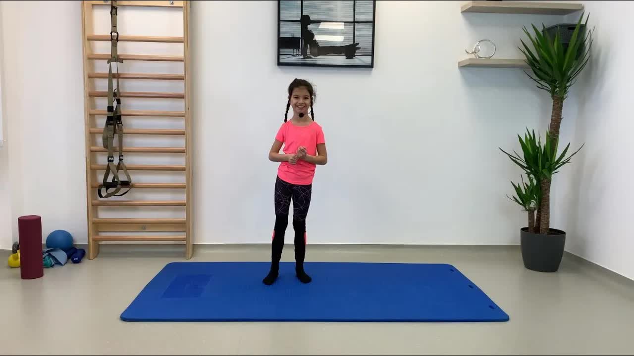 Testmozgató gyakorlatok Zsófival labdával