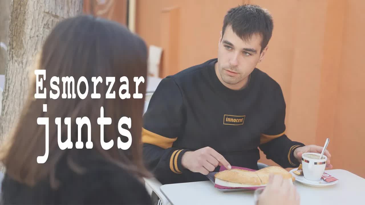 Esmorzarem junts o jo menso sol?